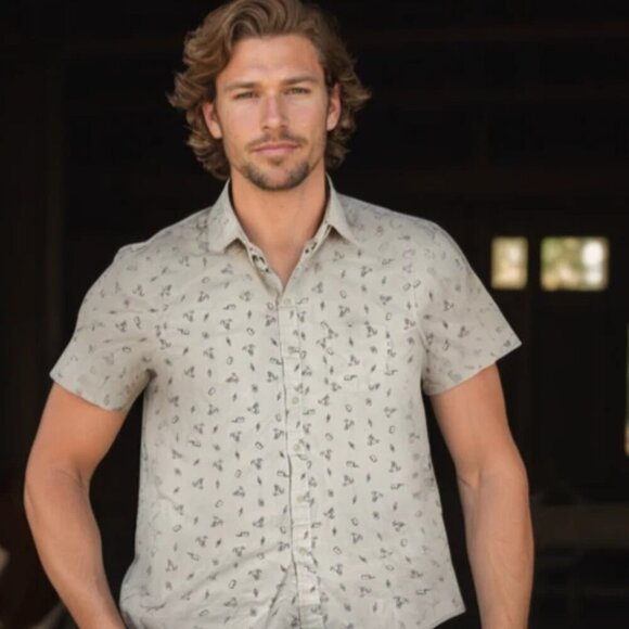 Obey Propaganda Casual Shirt Pattern Button Up Short Sleeve Men's Size Large - Picture 2 of 5